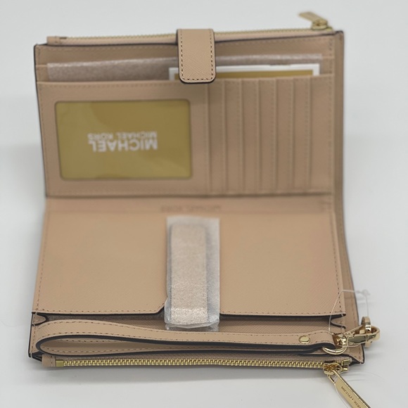 Michael Kors Double Zip Wallet Wristlet - Picture 5 of 8
